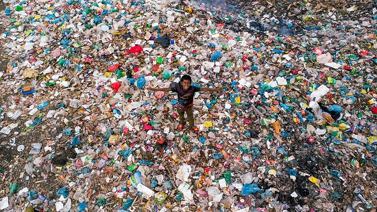 Ocean Cleanup Mumbai, marine pollution India, plastic waste Mumbai, Arabian Sea pollution, environmental initiatives India
